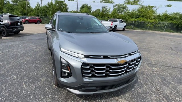 New 2026 Chevrolet Equinox LT w/ Convenience Package II image 4