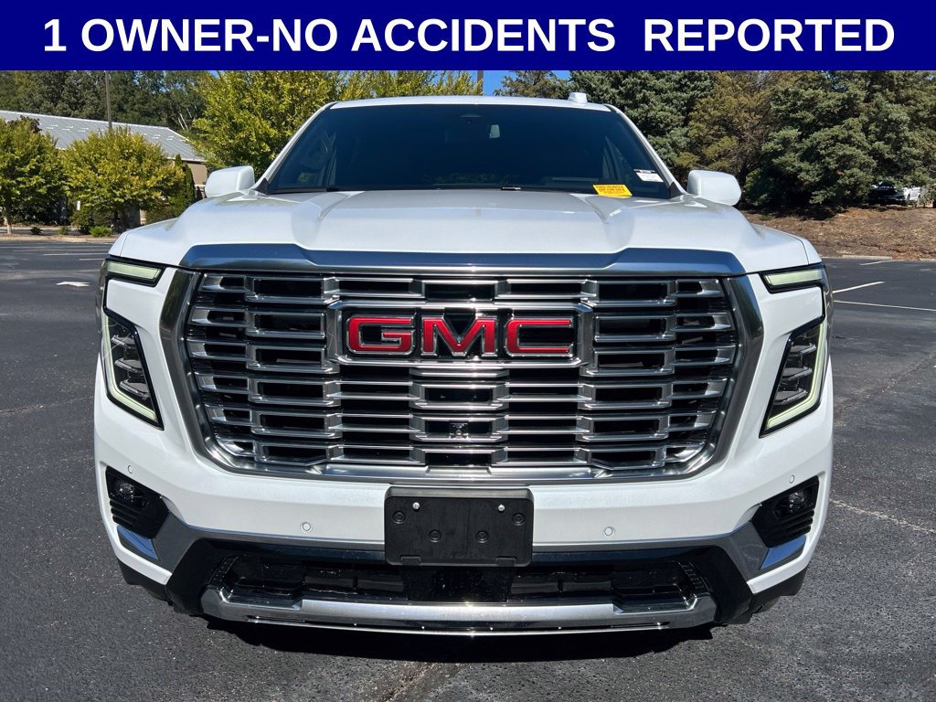 Used 2026 GMC Yukon XL Denali w/ Sun & Power Step Package AWD/4WD image 14