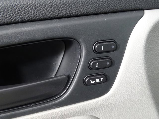 Used 2023 Honda Odyssey EX-L image 18