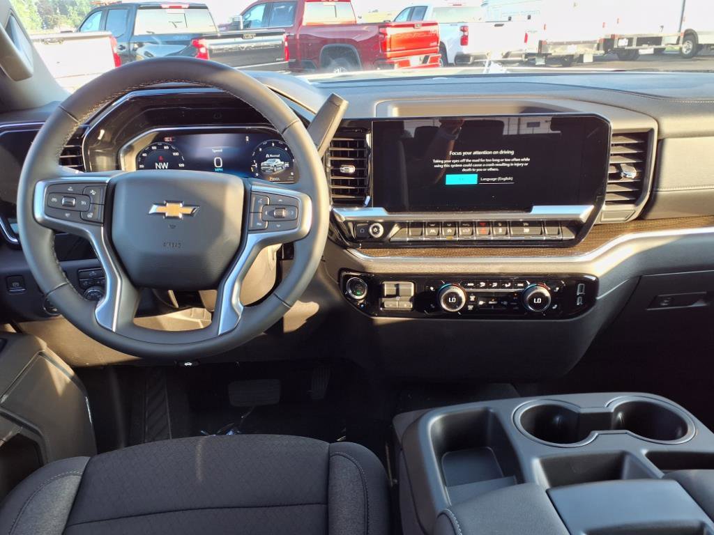 New 2025 Chevrolet Silverado 1500 LT AWD/4WD image 12