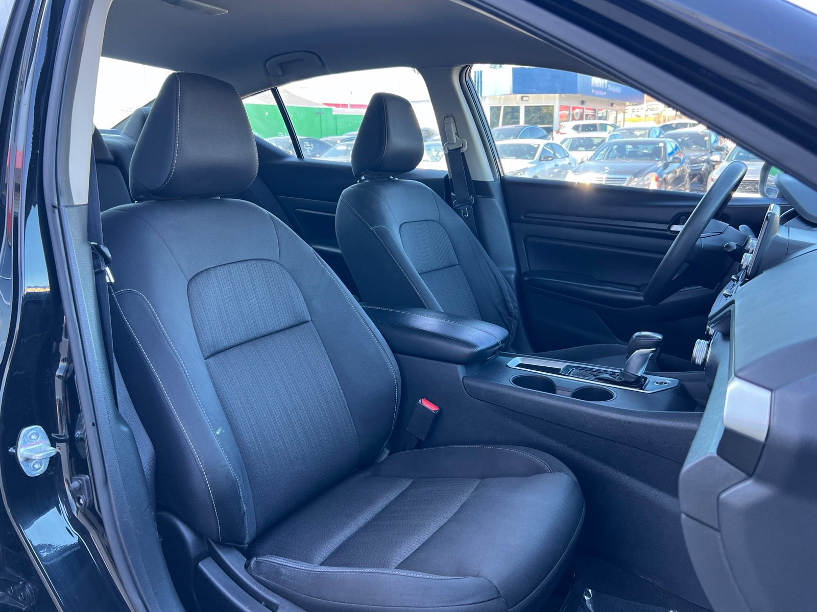 Used 2021 Nissan Altima 2.5 S FWD image 9