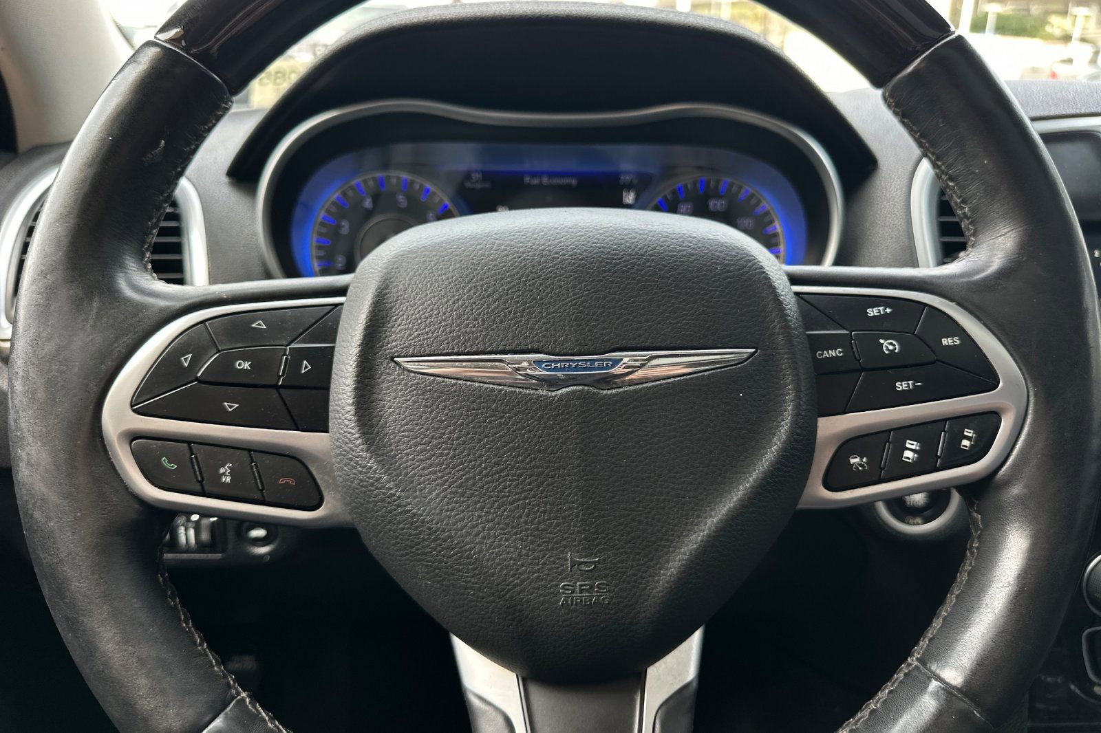 Used 2017 Chrysler 300 C w/ Safetytec Plus Group image 22