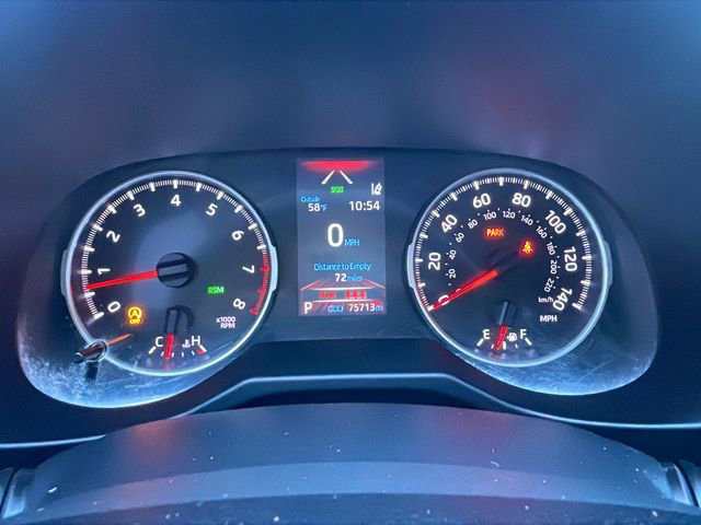 Used 2022 Toyota RAV4 XLE image 24