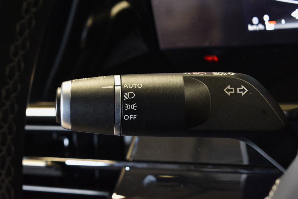 Used 2026 INFINITI QX80 4WD w/ Sport Exterior Package image 16