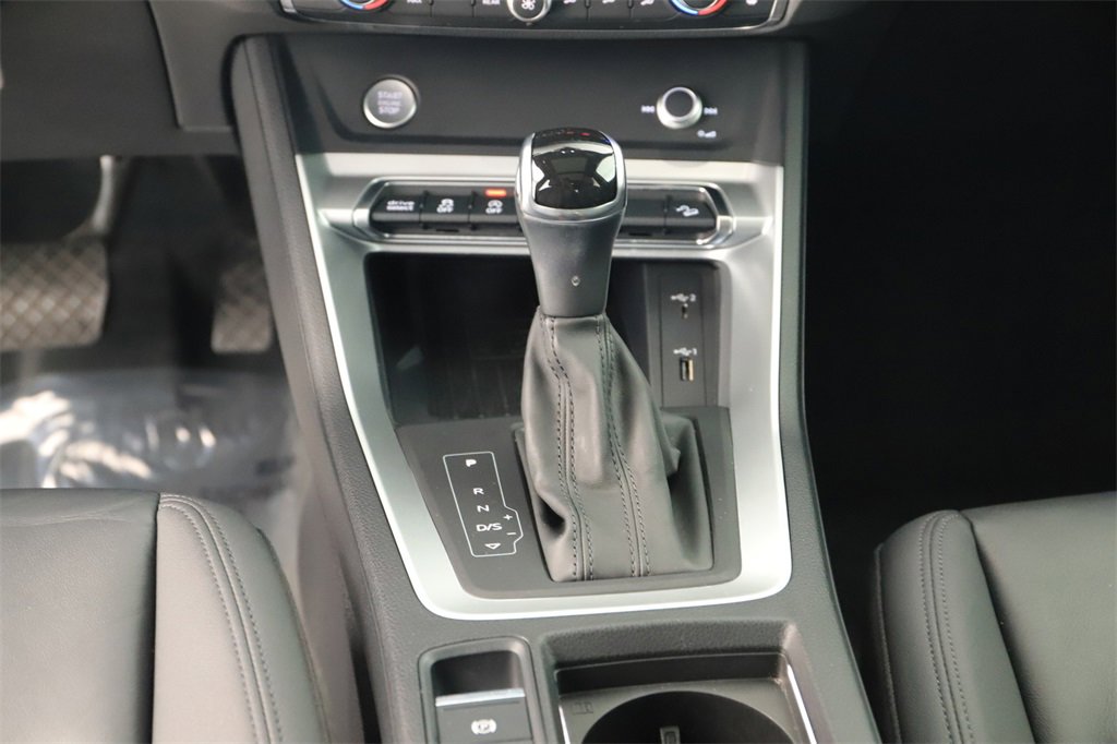 Used 2020 Audi Q3 2.0T Premium Plus w/ Premium Plus Package image 21