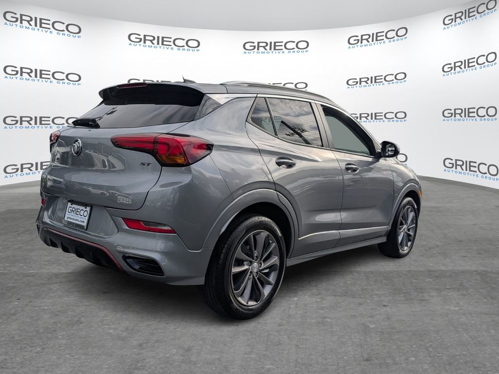 Used 2023 Buick Encore GX Select w/ Sport Touring Package image 7
