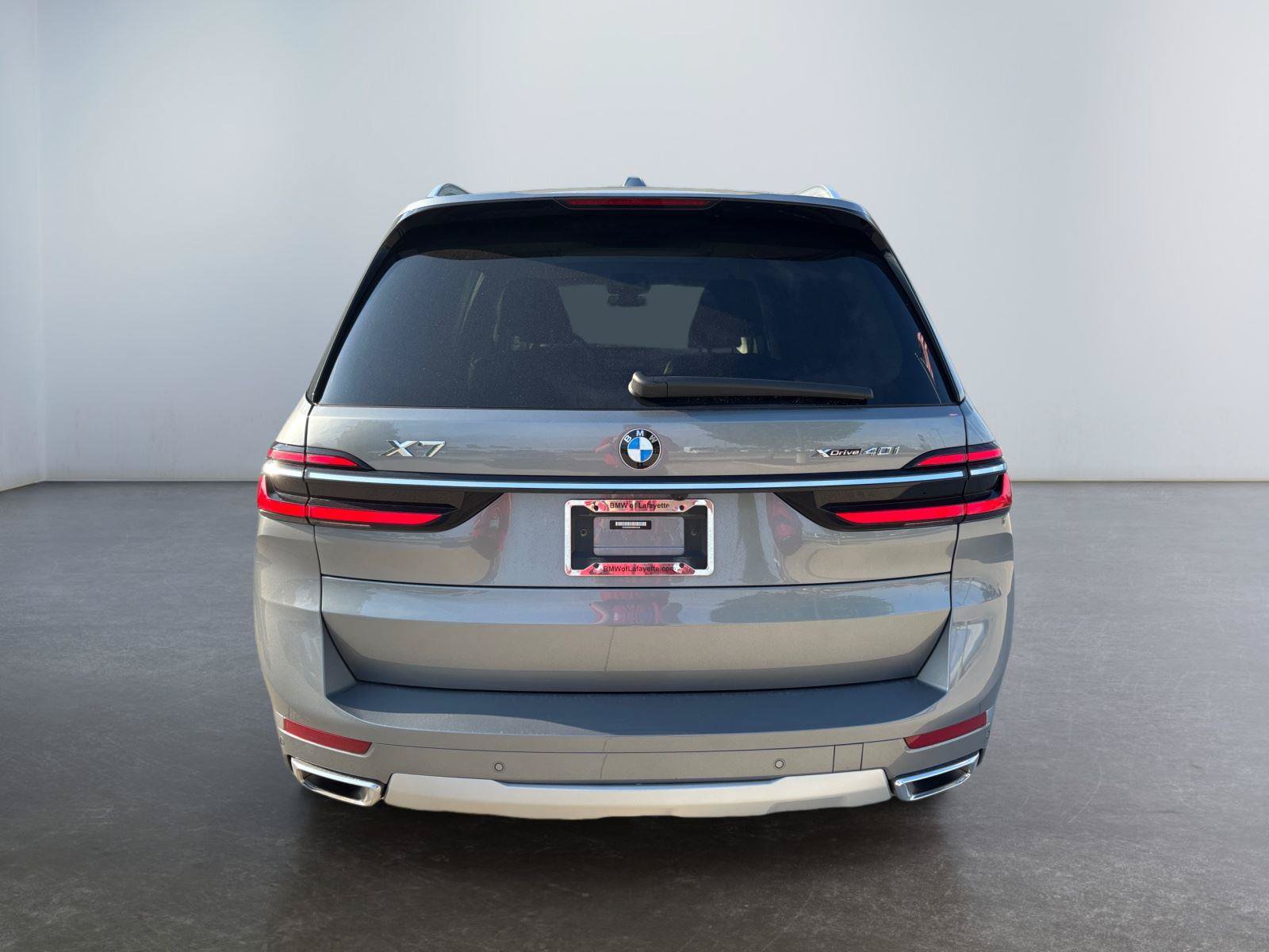 Used 2024 BMW X7 xDrive40i AWD/4WD image 14