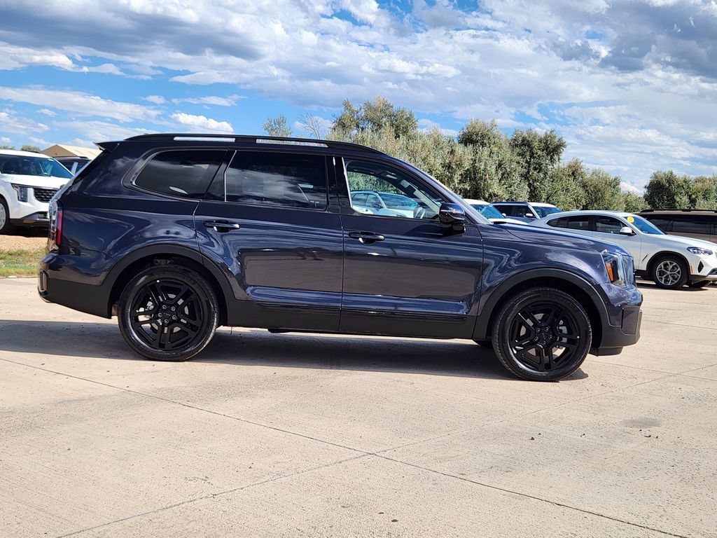 Certified 2025 Kia Telluride SX Prestige X-Line AWD/4WD image 4