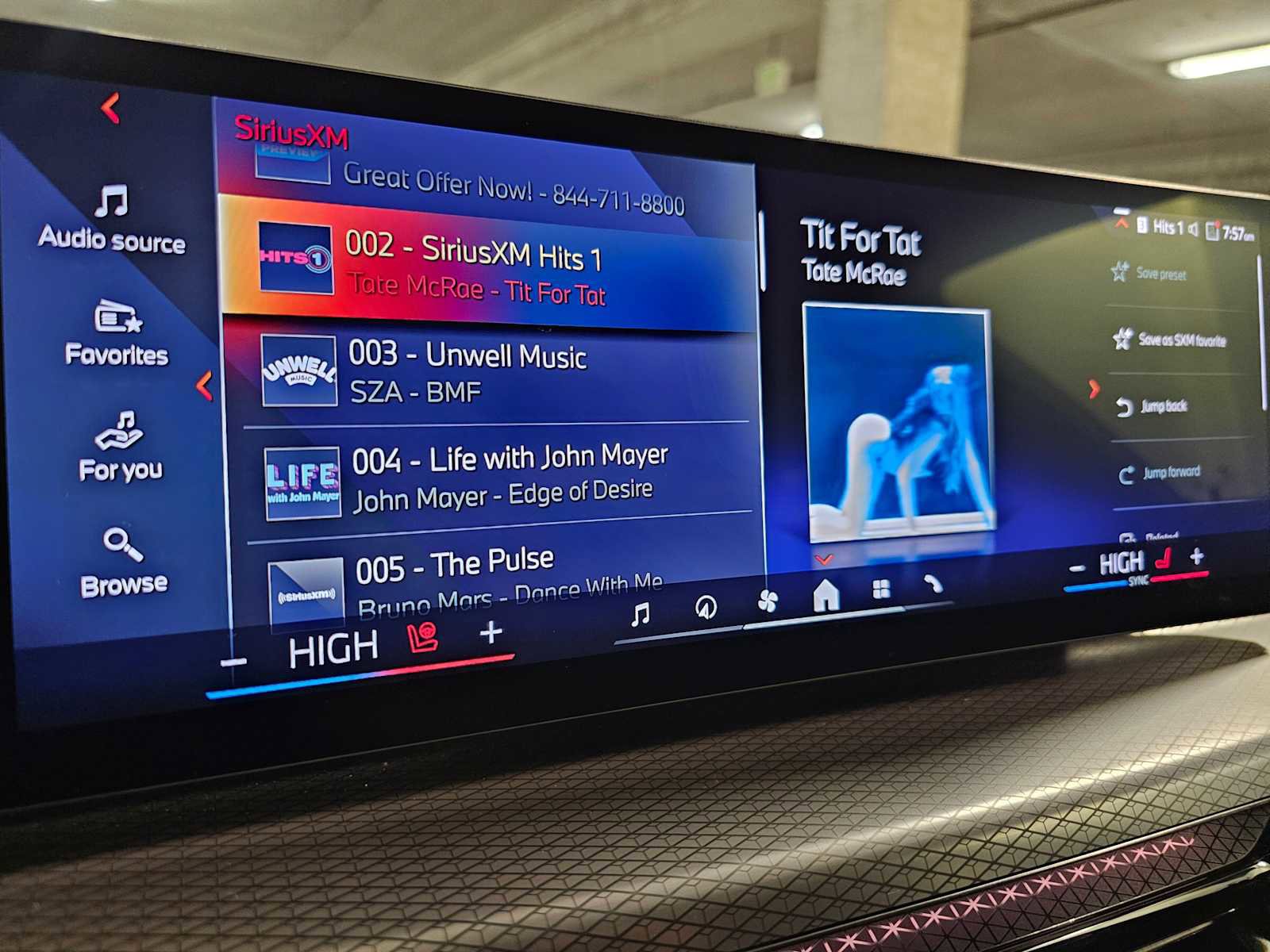 Used 2025 BMW 330i xDrive 330i xDrive w/ Premium Package image 15