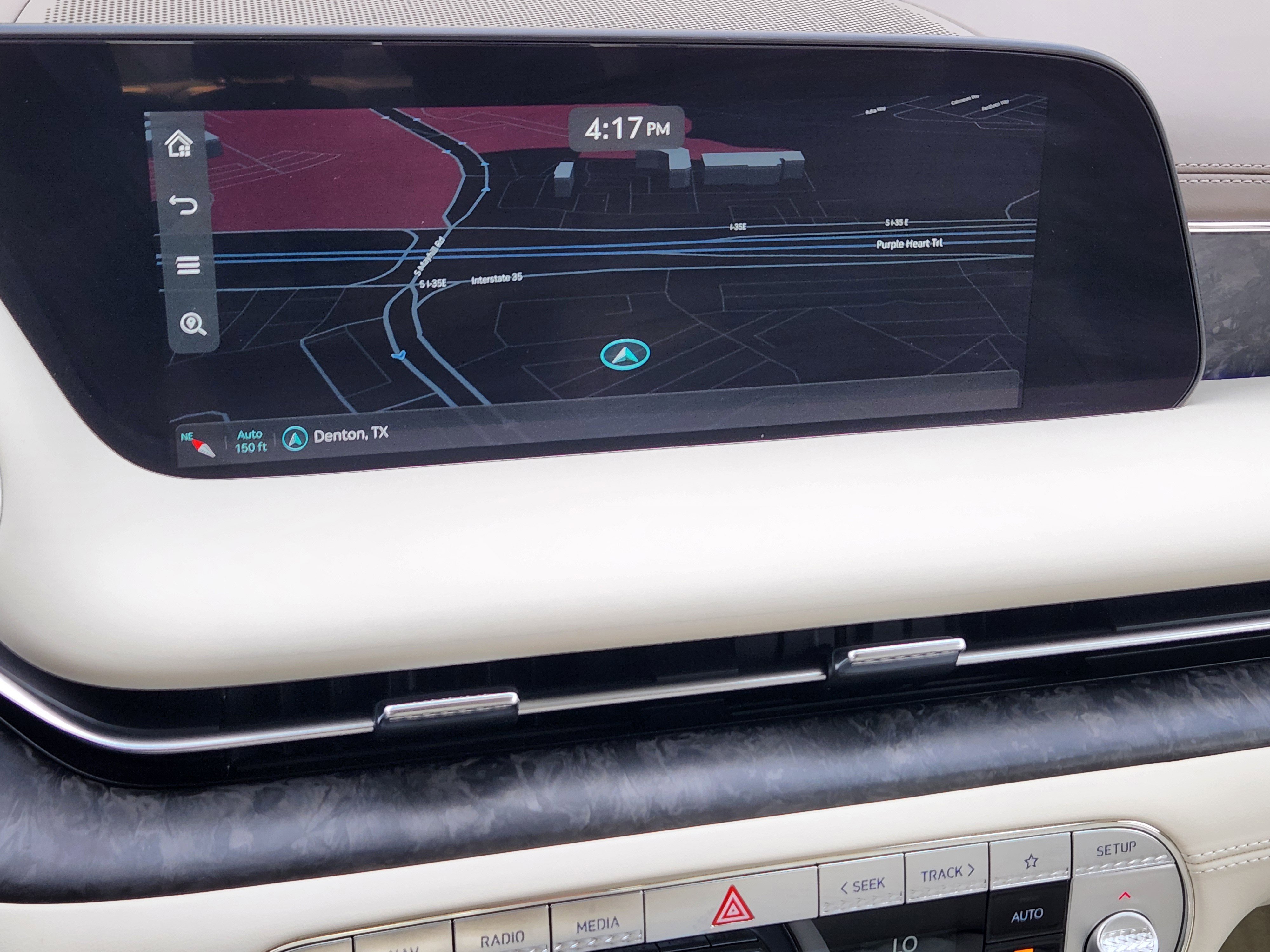 Used 2025 Genesis G90 3.5T image 17