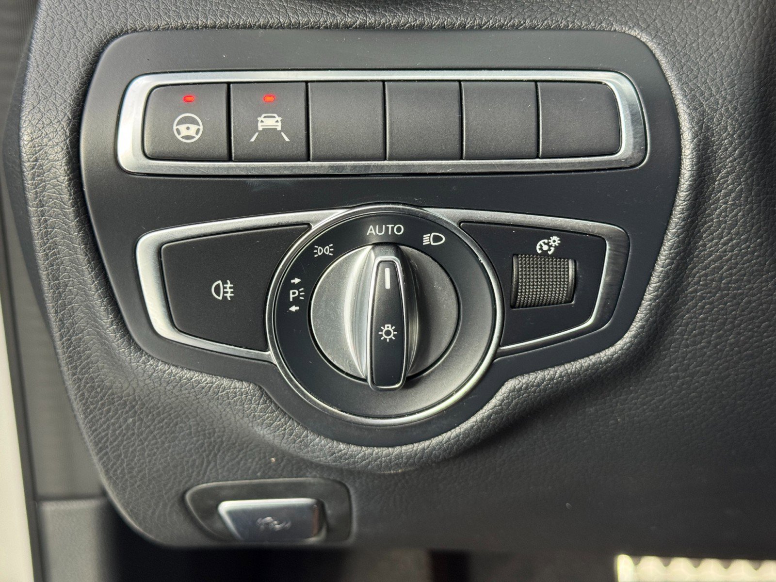 Used 2021 Mercedes-Benz C 63 AMG Sedan w/ Driver Assistance Package image 20