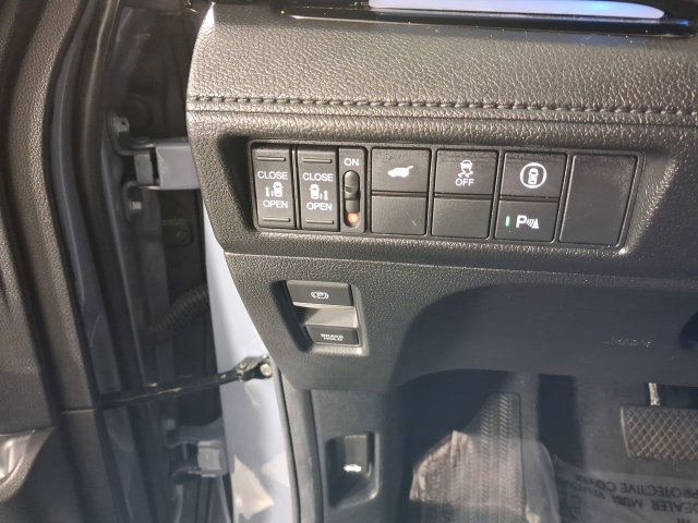 Used 2024 Honda Odyssey Elite image 15