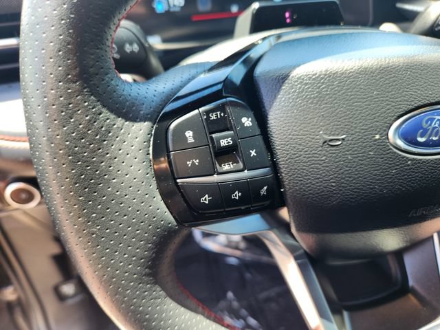 Used 2025 Ford Explorer ST-Line w/ ST-Line Street Pack AWD/4WD image 21