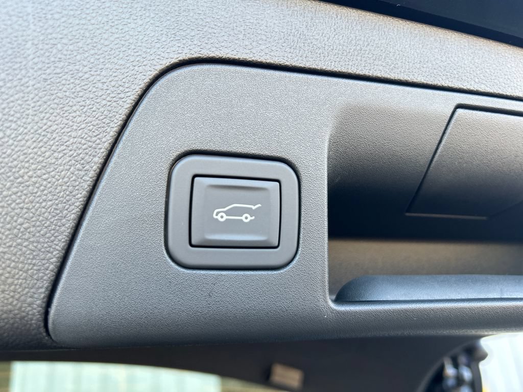 New 2026 Buick Envision Sport Touring AWD/4WD image 38
