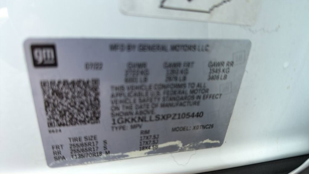 Used 2023 GMC Acadia AT4 w/ Technology Package image 27