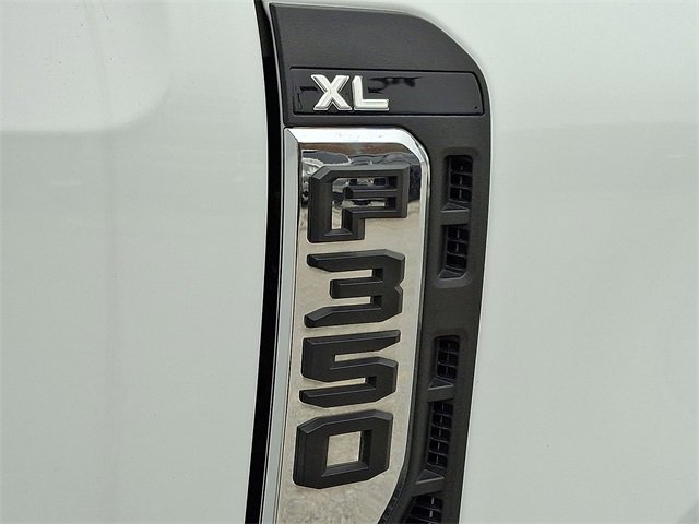 Used 2023 Ford F350 XL w/ Snow Plow Prep Package image 21