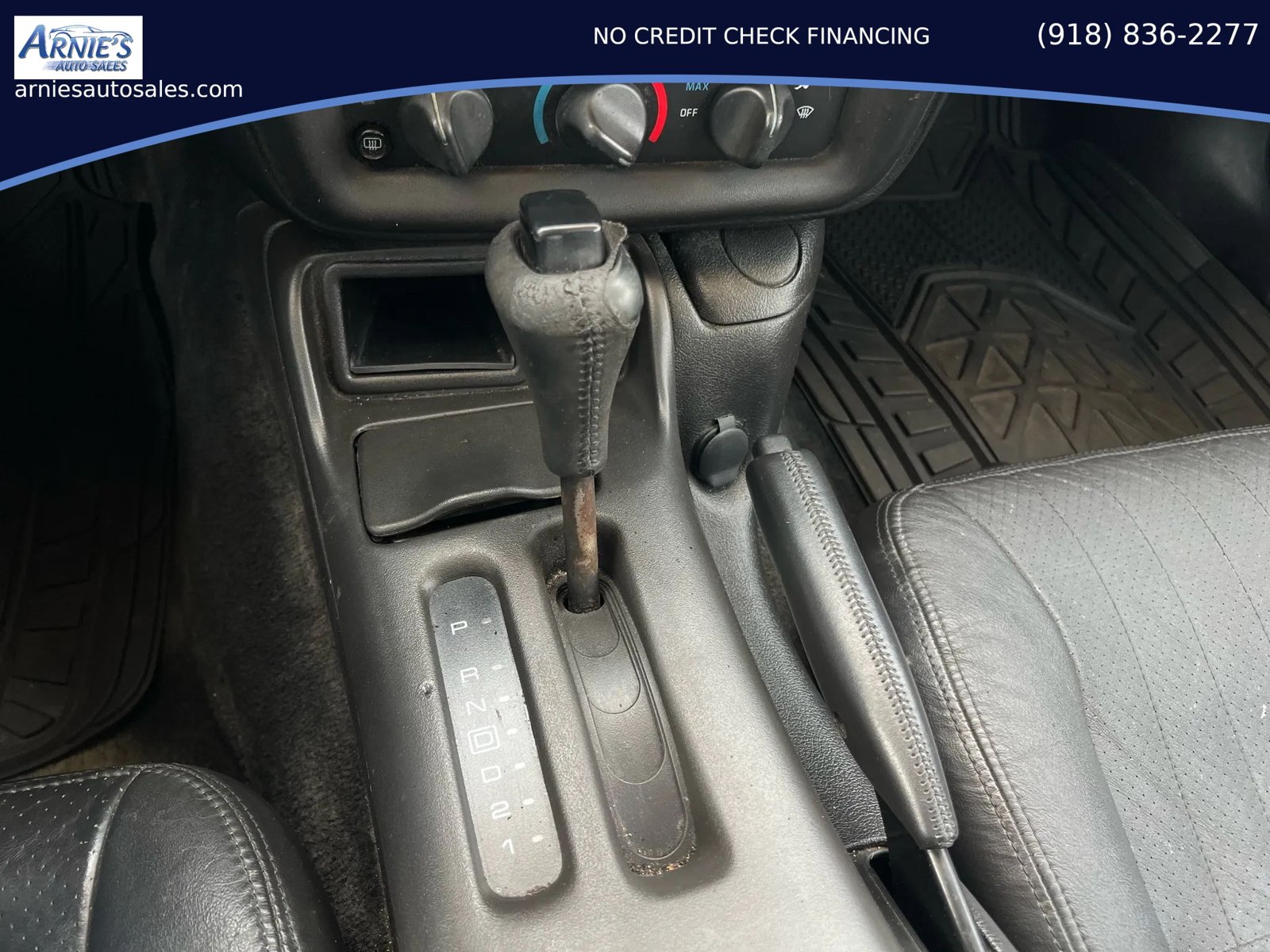 Used 2000 Chevrolet Camaro Z28 w/ Preferred Equipment Group 2 RWD image 11