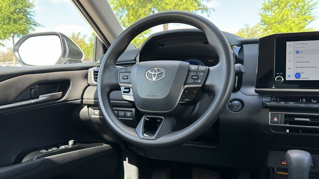 Certified 2025 Toyota Camry LE image 37