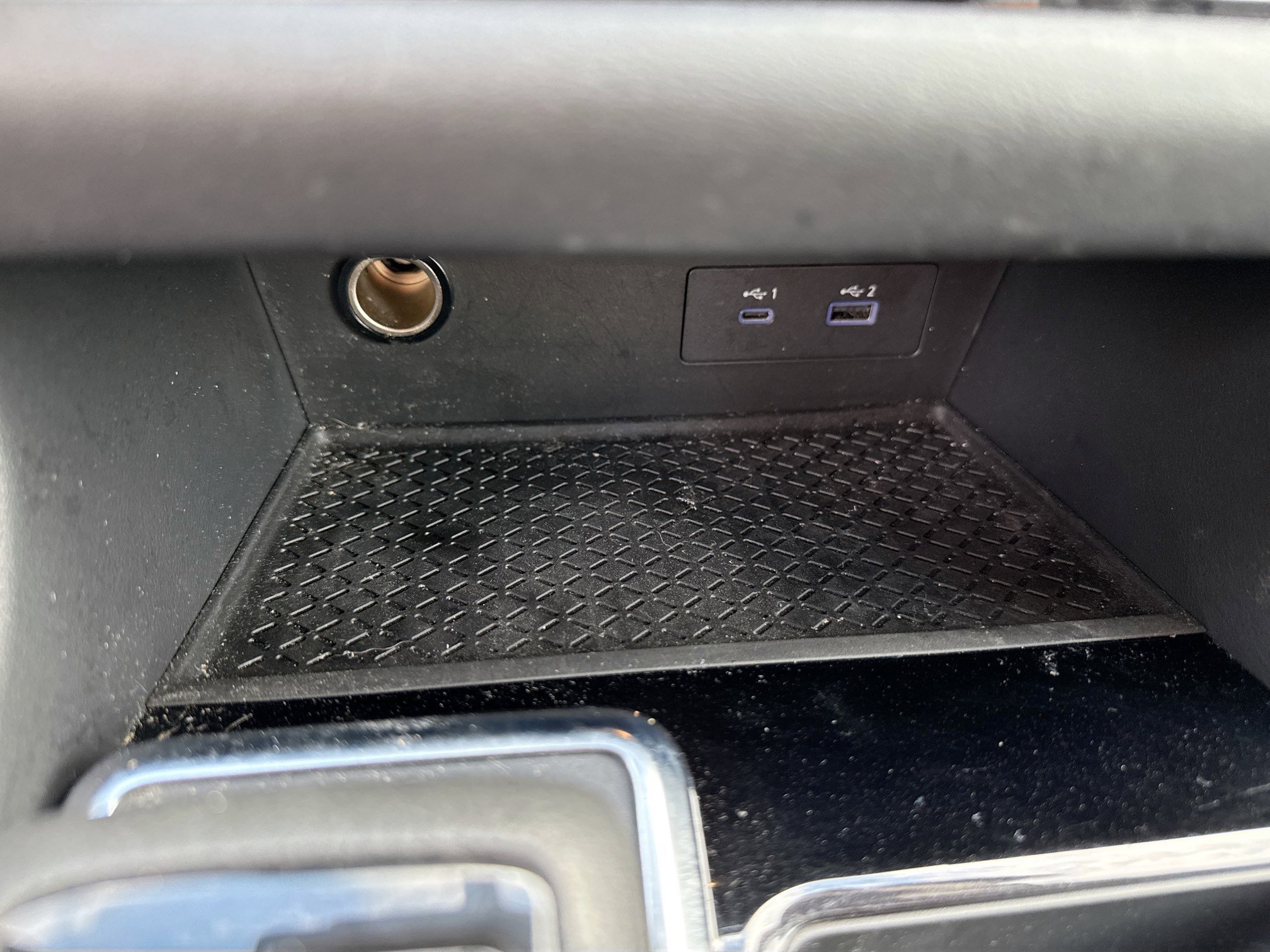 Used 2023 Nissan Pathfinder SV image 30