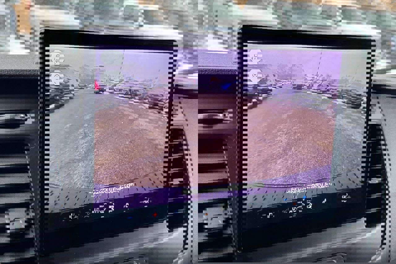 Used 2022 Ford E-Transit 350 3dr SWB Low Roof Cargo Van w/ Load Area Protection Package image 26