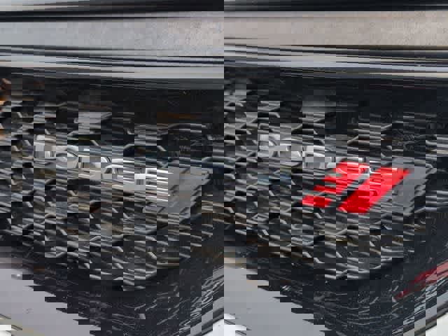 Used 2016 Dodge Grand Caravan SE image 11