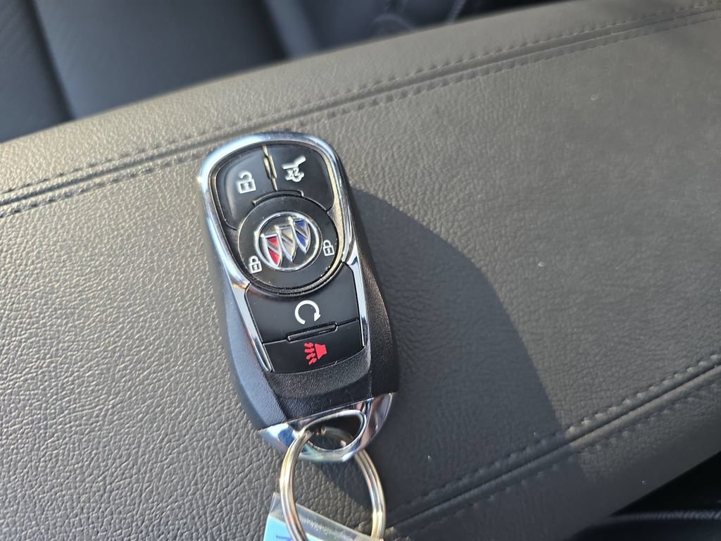 Used 2023 Buick Encore GX Essence w/ Experience Buick Package AWD/4WD image 38