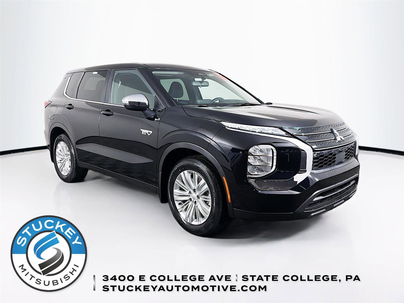 Used 2025 Mitsubishi Outlander ES AWD/4WD image 1