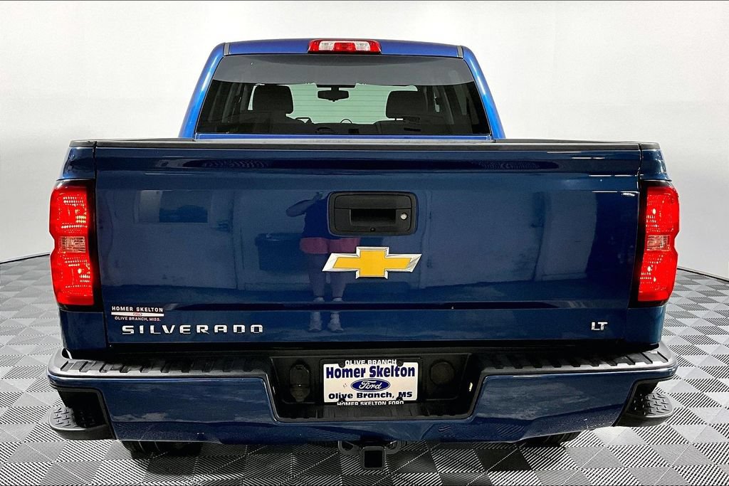 Used 2018 Chevrolet Silverado 1500 LT w/ All Star Edition AWD/4WD image 4