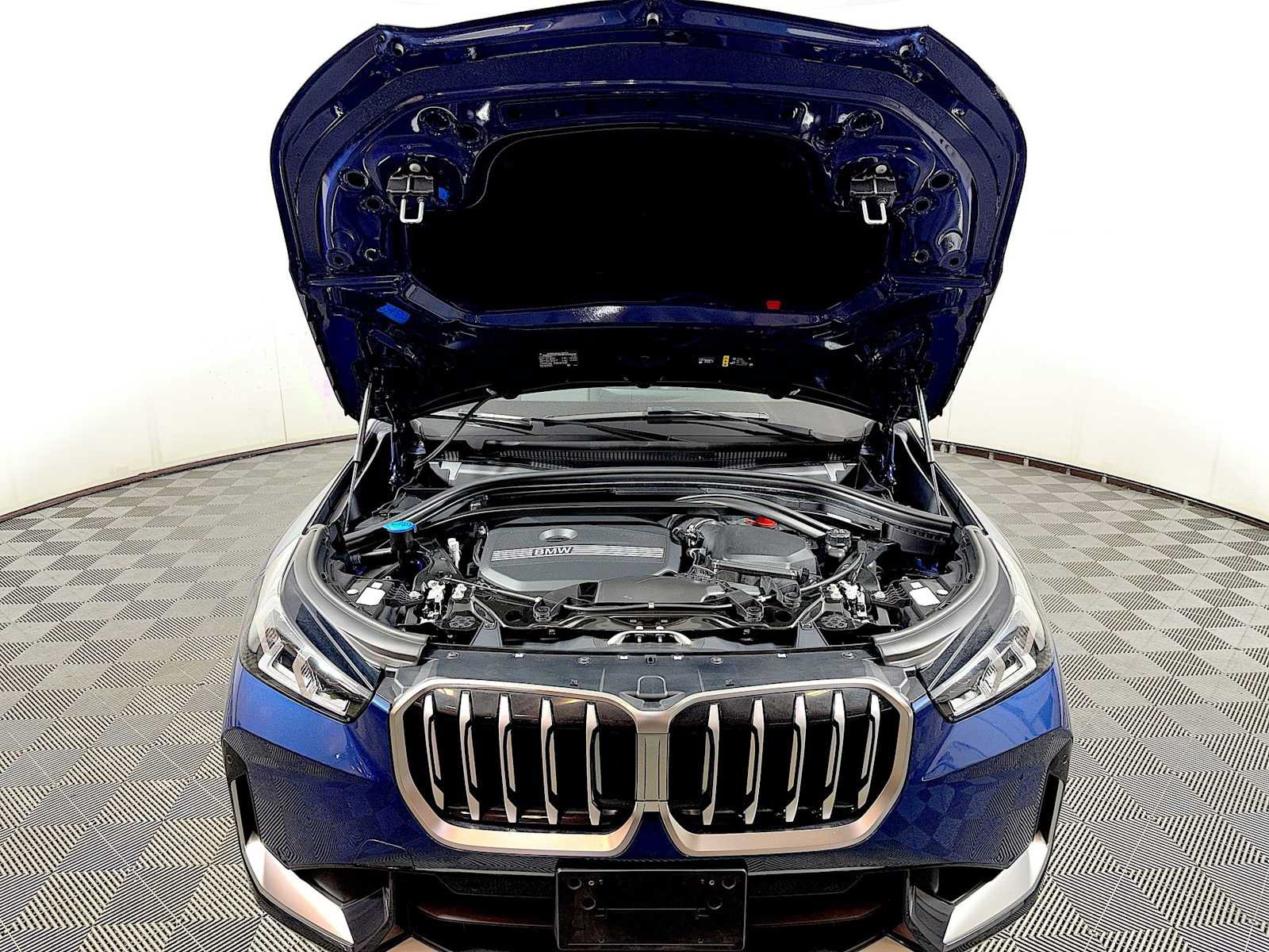Used 2023 BMW X1 xDrive28i w/ Convenience Package AWD/4WD image 31