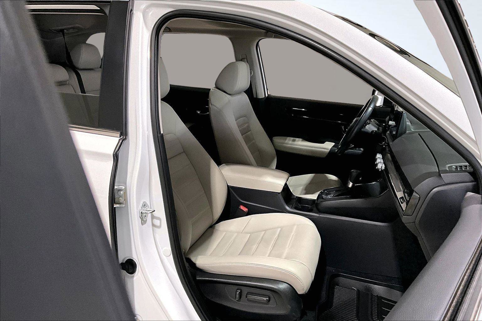 Used 2023 Honda CR-V EX-L image 8