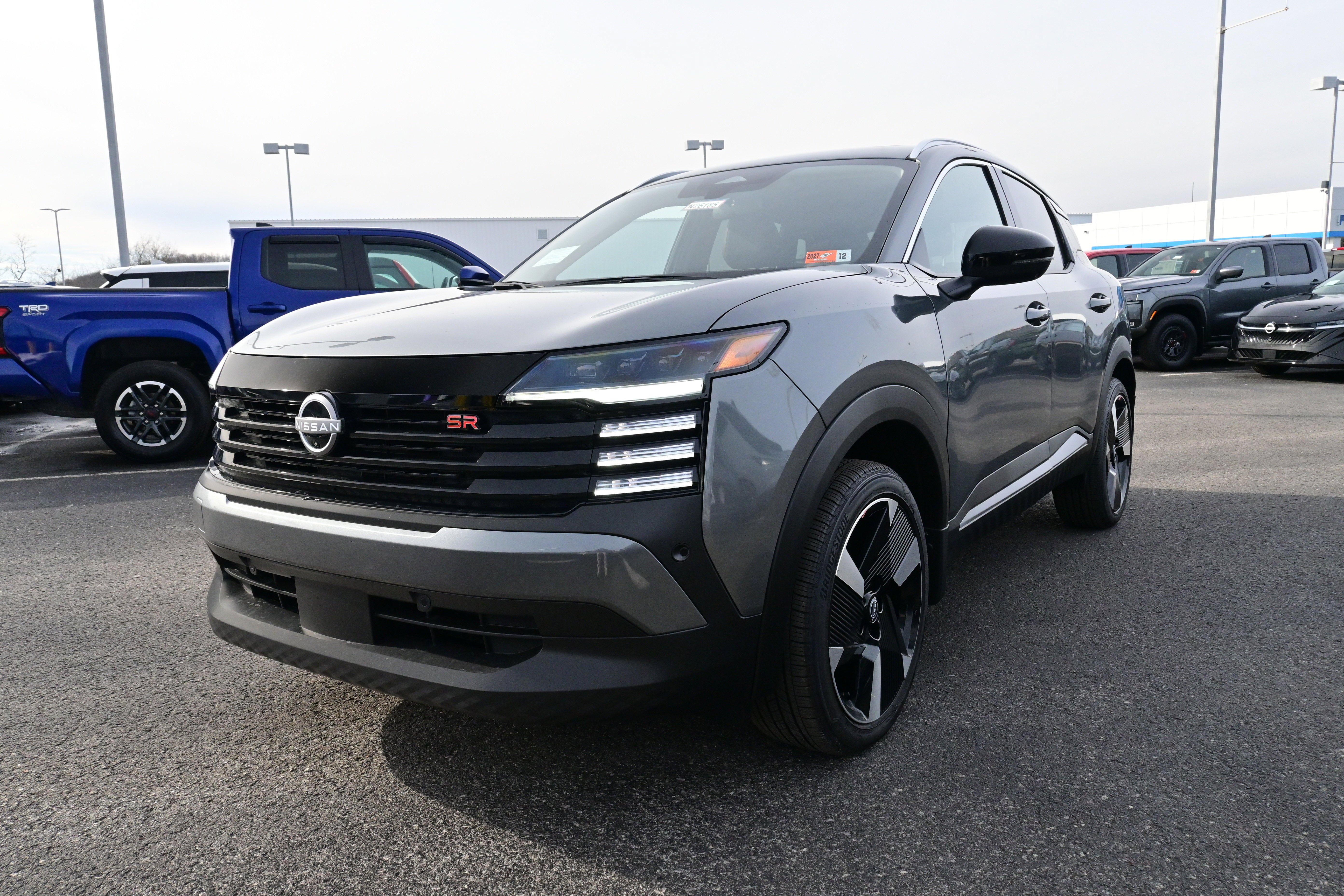 New 2026 Nissan Kicks SR w/ SR Premium Package AWD/4WD image 4