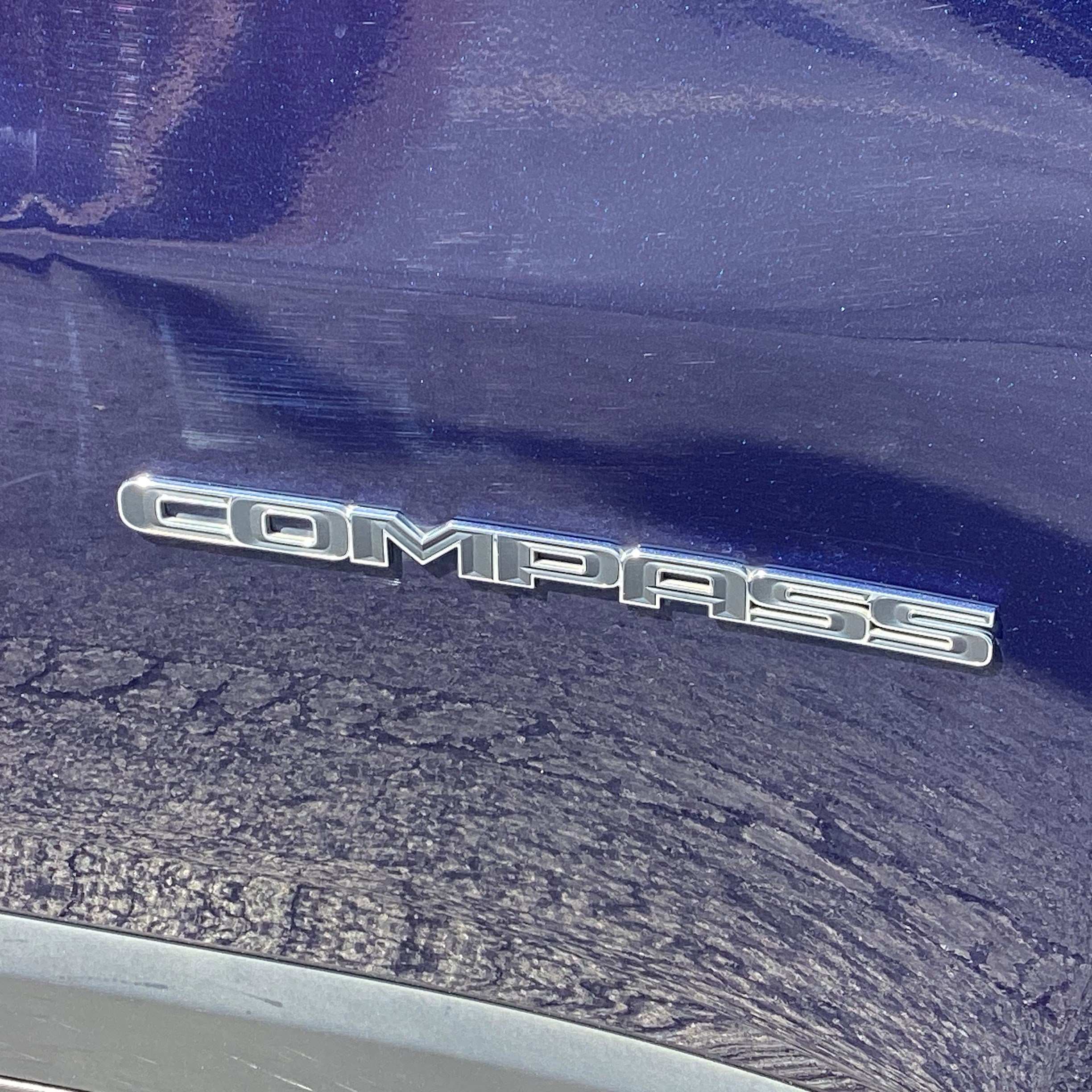 Used 2018 Jeep Compass Latitude w/ Popular Equipment Group image 7