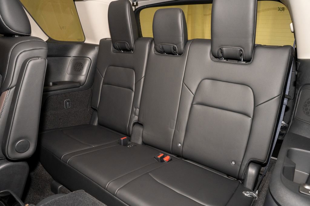 New 2025 Nissan Pathfinder Platinum w/ Lighting Package (N92) image 19