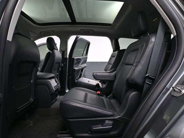 Used 2025 Lincoln Aviator Reserve w/ Jet Appearance Package image 41