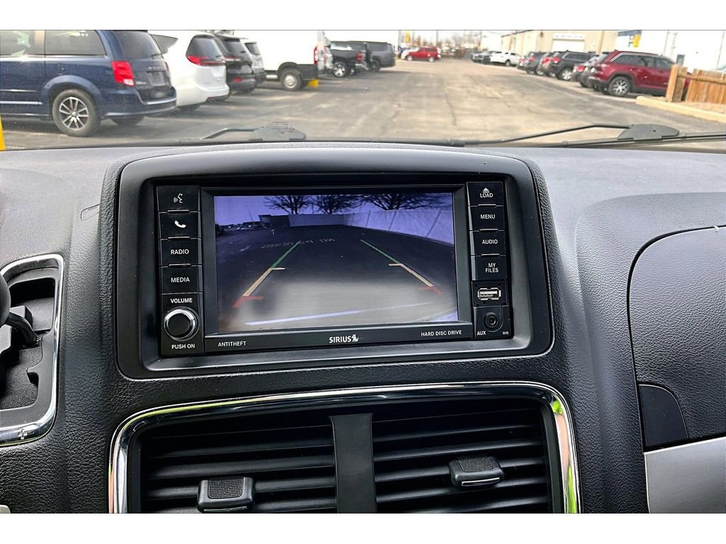 Used 2018 Dodge Grand Caravan GT image 27