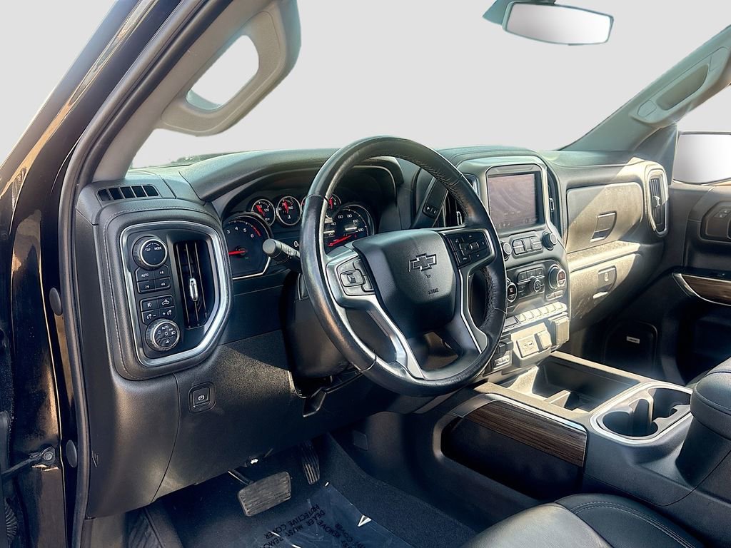 Used 2022 Chevrolet Silverado 1500 LT Trail Boss w/ LT Trail Boss Premium Package image 9