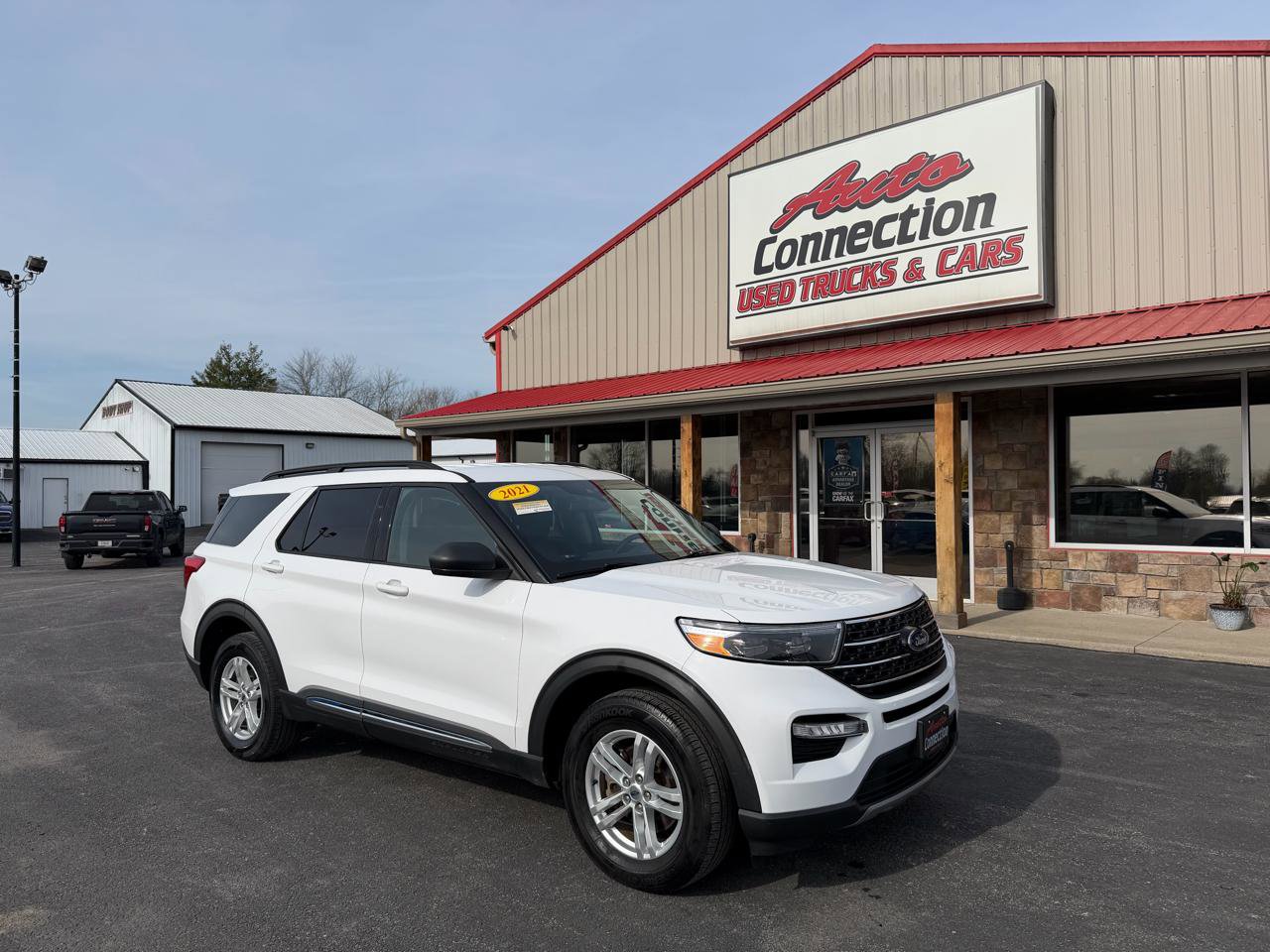 Used 2021 Ford Explorer XLT w/ Equipment Group 202A