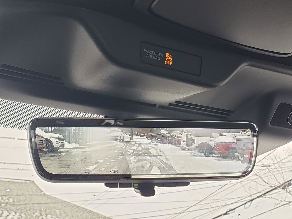 Certified 2025 Nissan Armada PRO-4X w/ Pro-4X Premium Package image 34