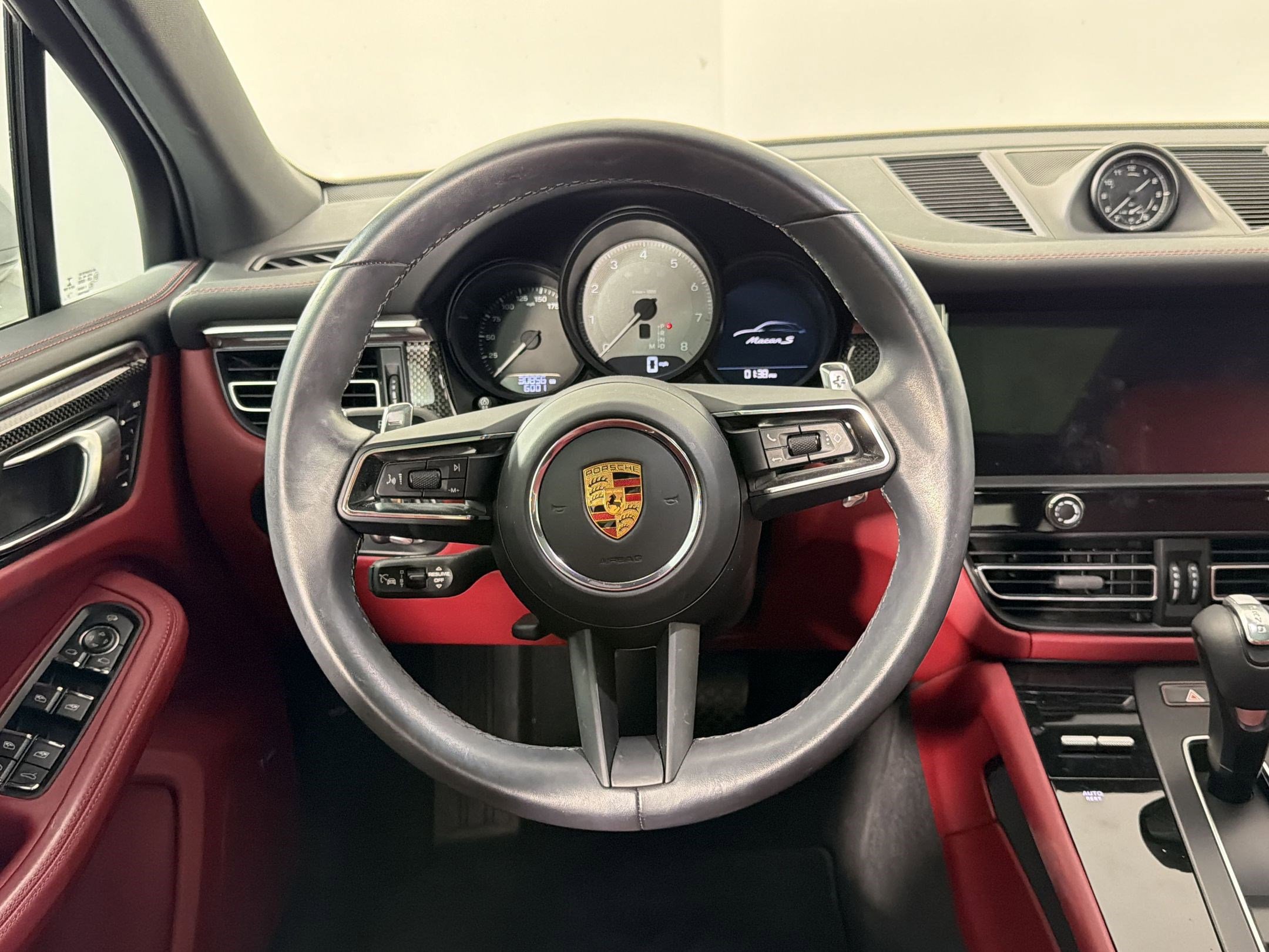 Certified 2022 Porsche Macan S image 21