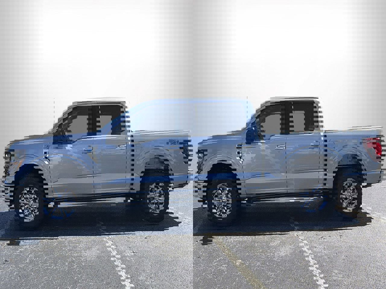 New 2025 Ford F150 XLT w/ Equipment Group 301A Standard image 28