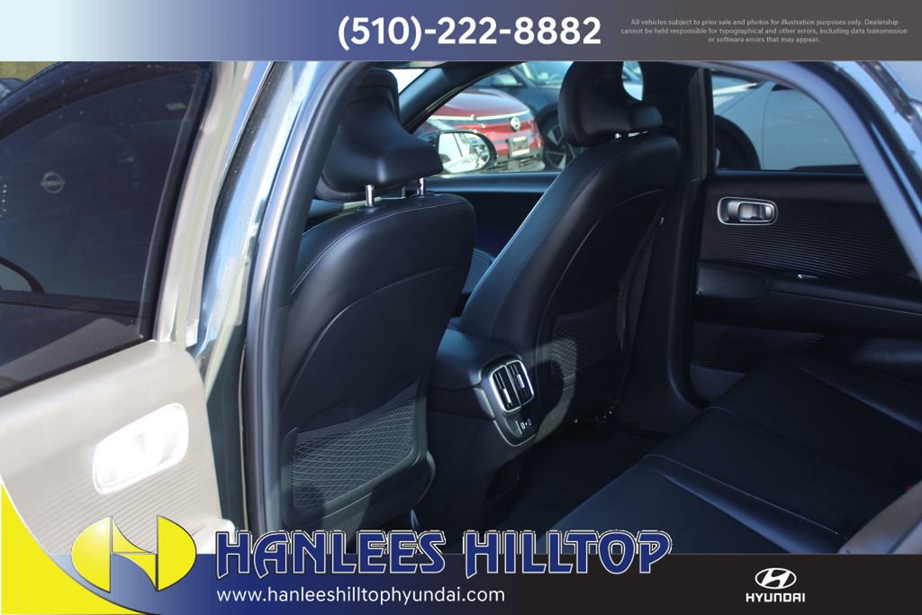 Used 2023 Hyundai Ioniq 6 Limited image 18
