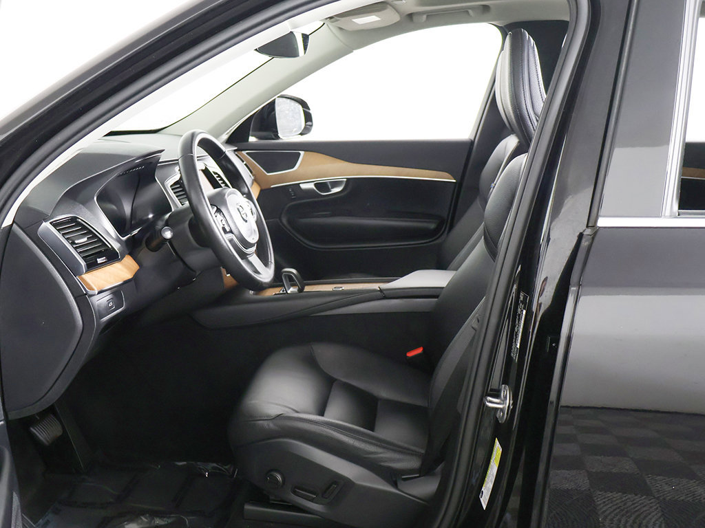 Used 2024 Volvo XC90 B6 Plus w/ Protection Package Premier AWD/4WD image 29
