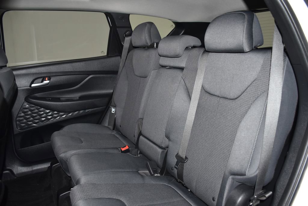 Used 2020 Hyundai Santa Fe SE image 26