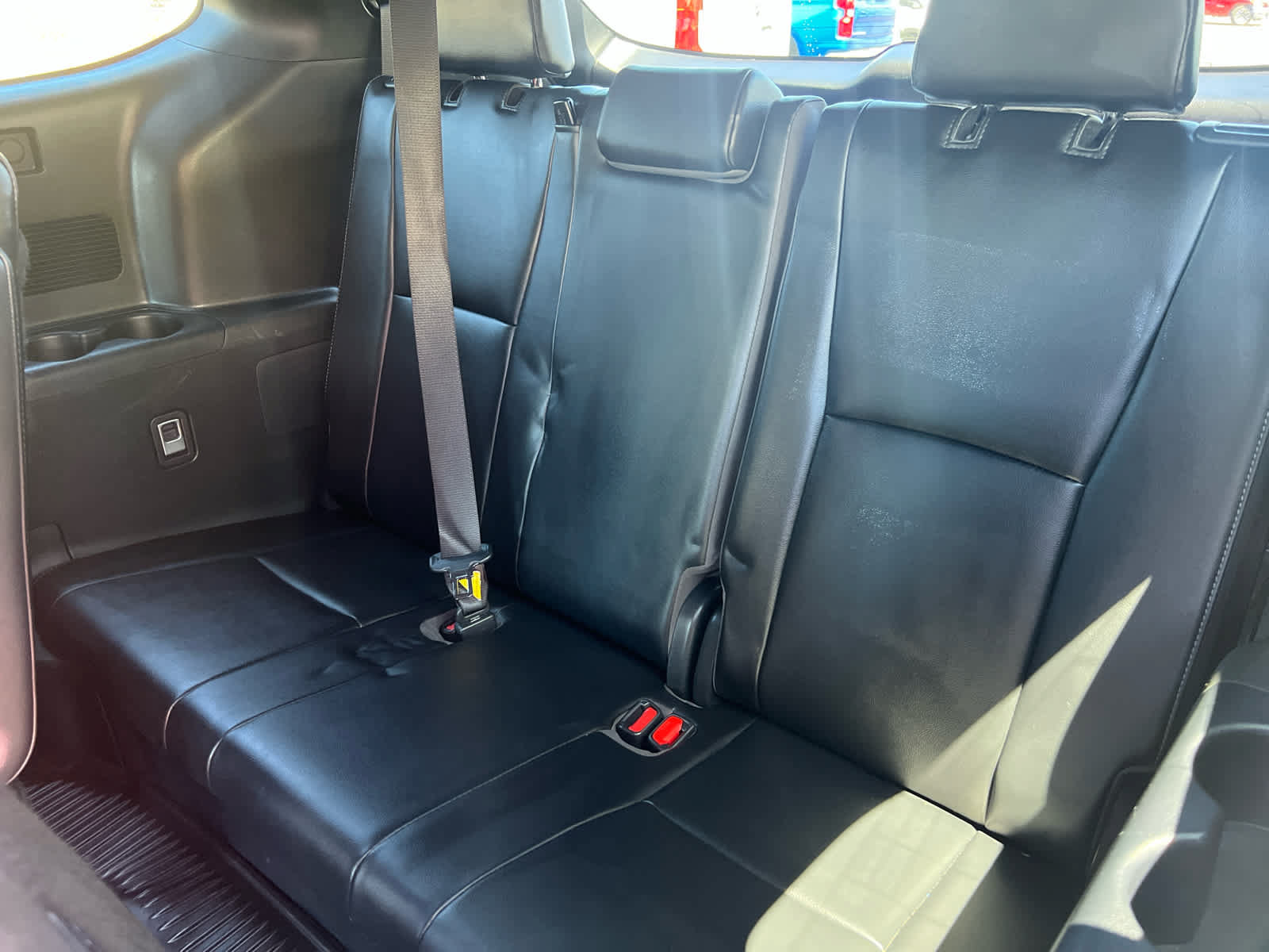 Used 2023 Toyota Highlander XSE FWD image 15