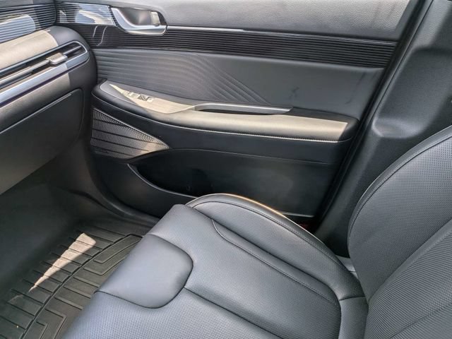 Used 2025 Hyundai Palisade Calligraphy FWD image 18