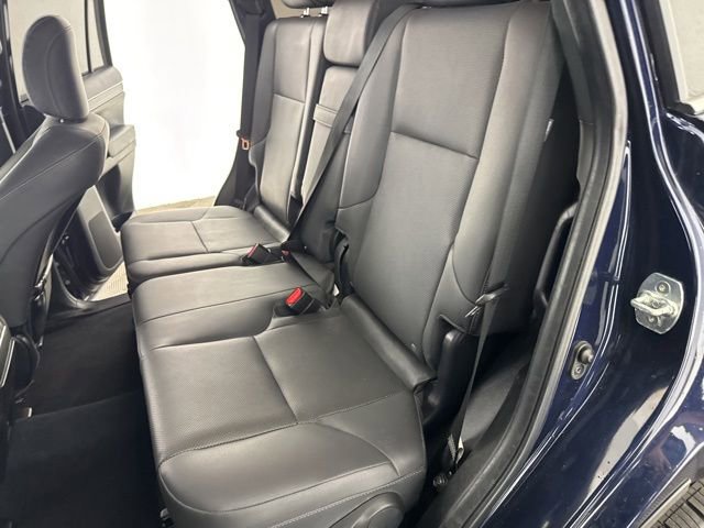 Used 2023 Lexus GX 460 Premium w/ Premium Package image 21