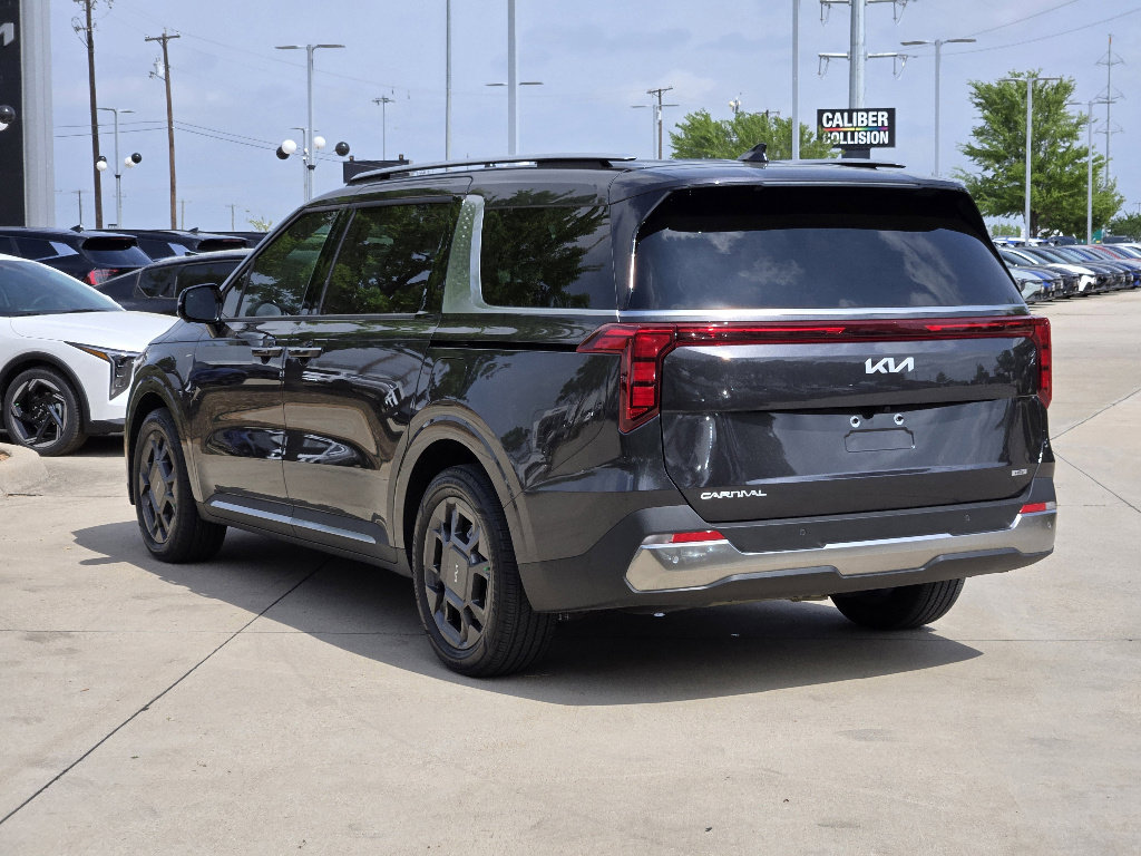 Used 2026 Kia Carnival SX image 3