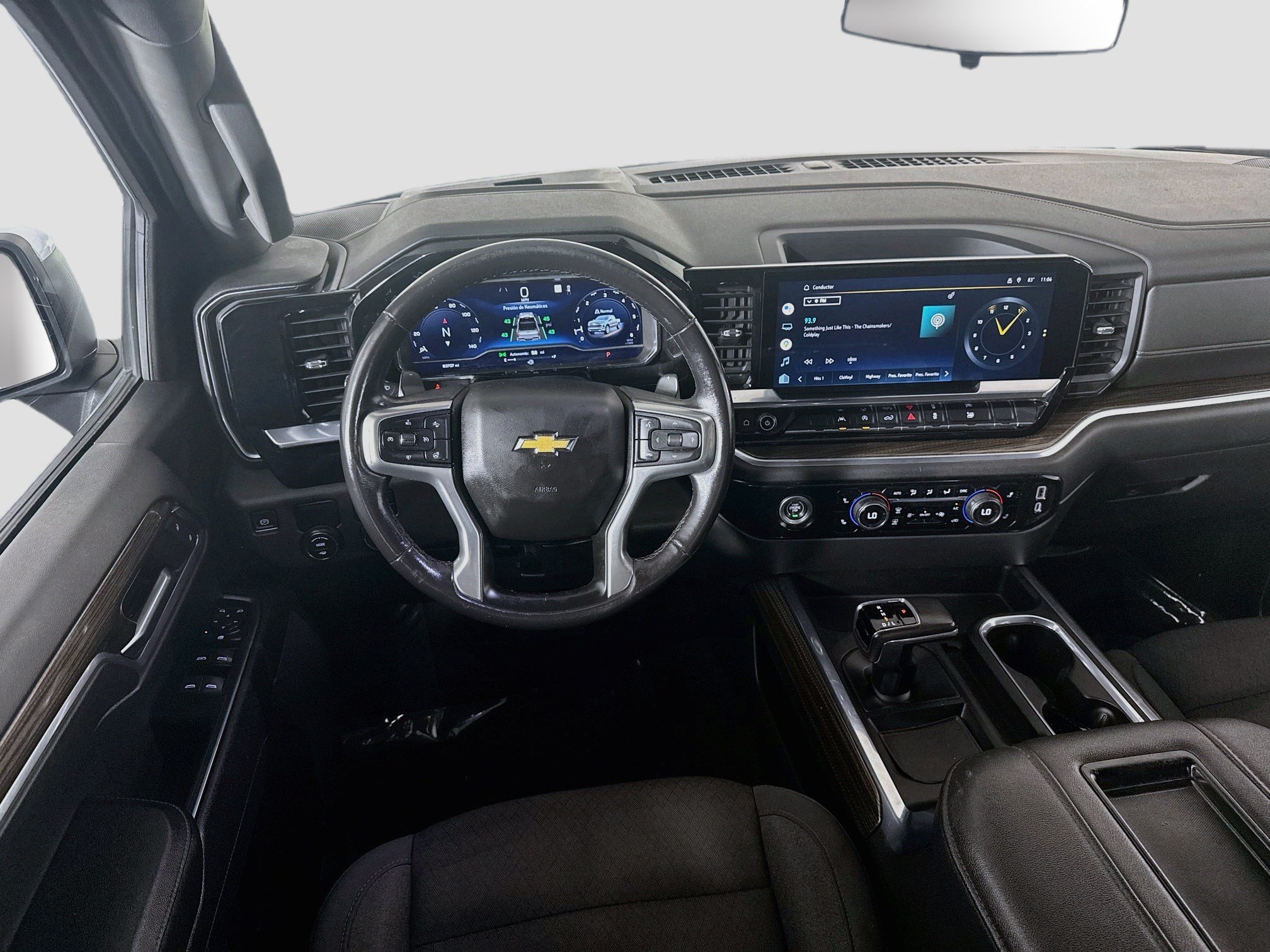 Used 2022 Chevrolet Silverado 1500 LT RWD image 17