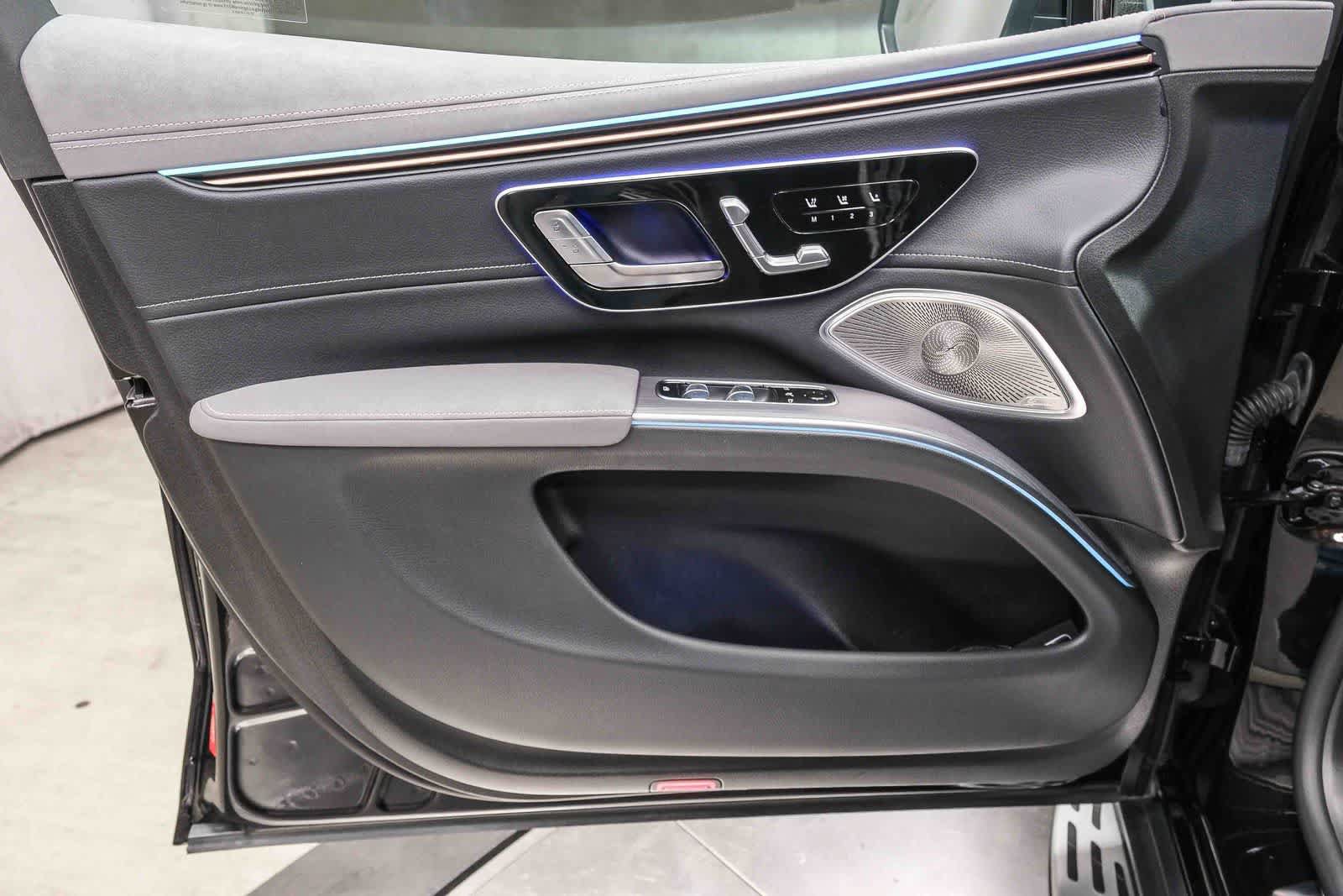 Certified 2024 Mercedes-Benz EQS 450+ SUV image 26