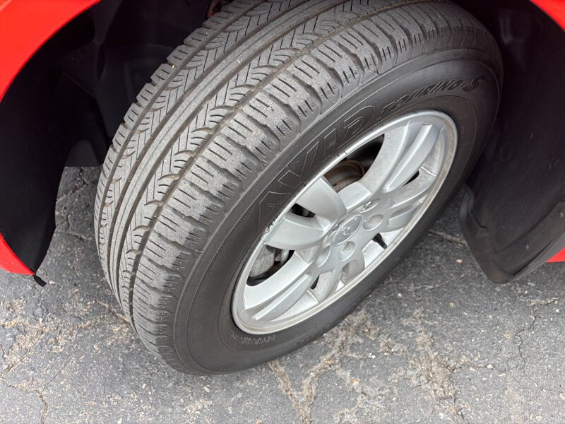 Used 2013 Chevrolet Sonic LT FWD image 20